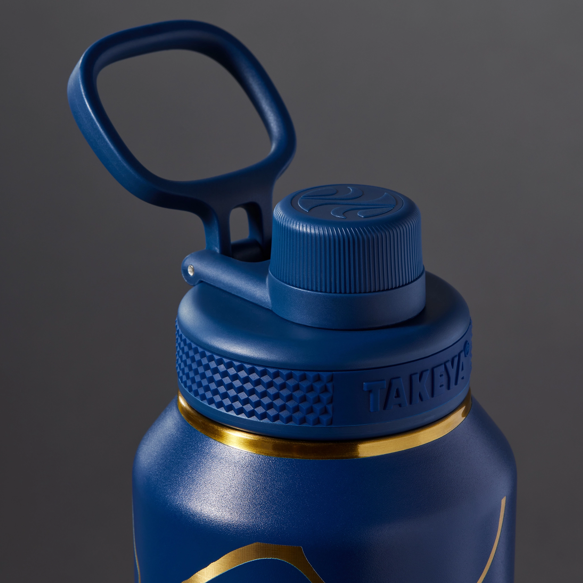 kintsugi-water-bottle-with-spout-lid-t1 51390-TK_HO25_Kintsugi_Takeya9266.png